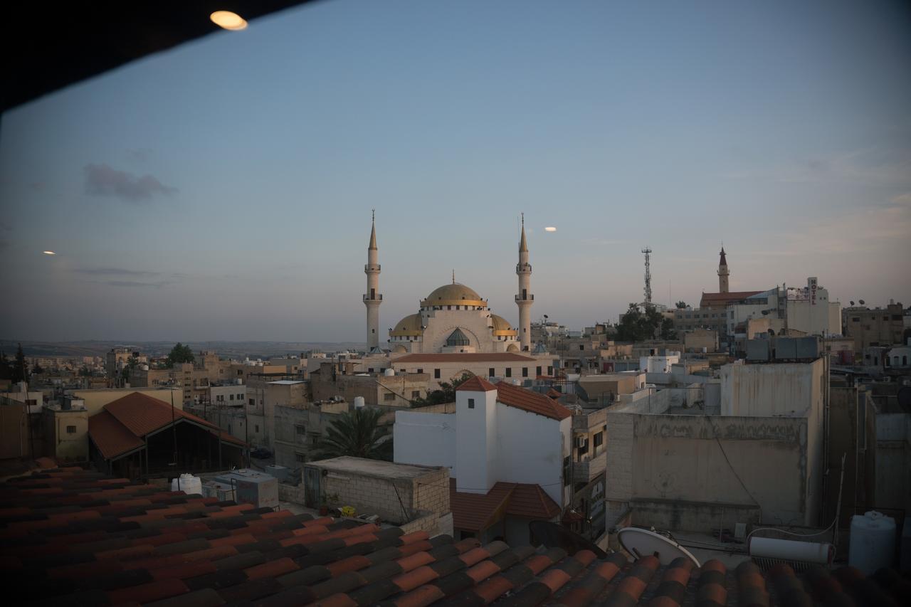 Madaba Hotel Exterior photo